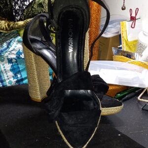 Fashion Nova Black Wedge Sandals